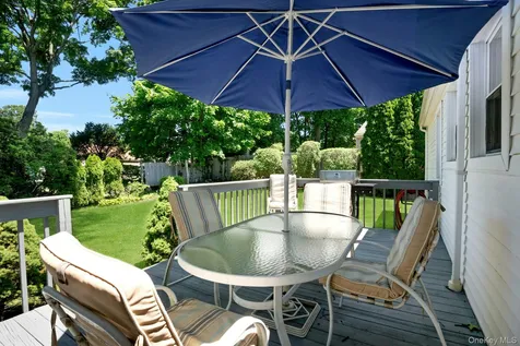 82 Holbrooke Road White Plains NY 10605
