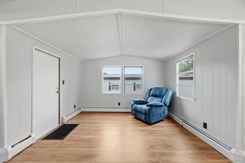 327 Currycross Road New Windsor NY 12553