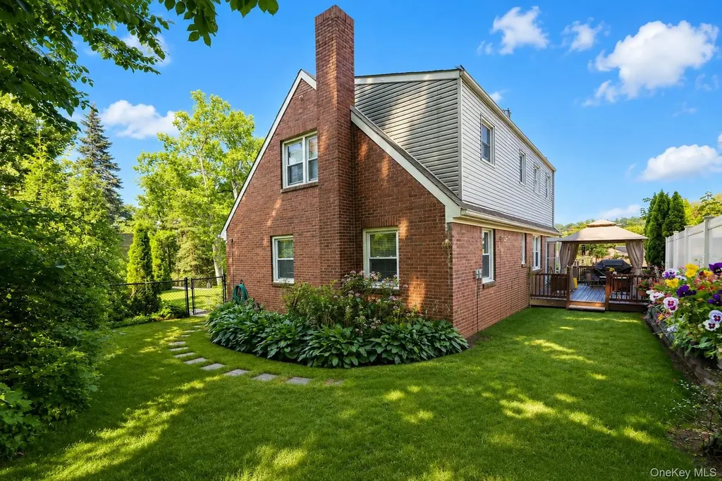 74 Cypress Avenue Staten Island NY 10301