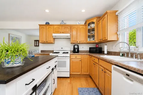 74 Cypress Avenue Staten Island NY 10301