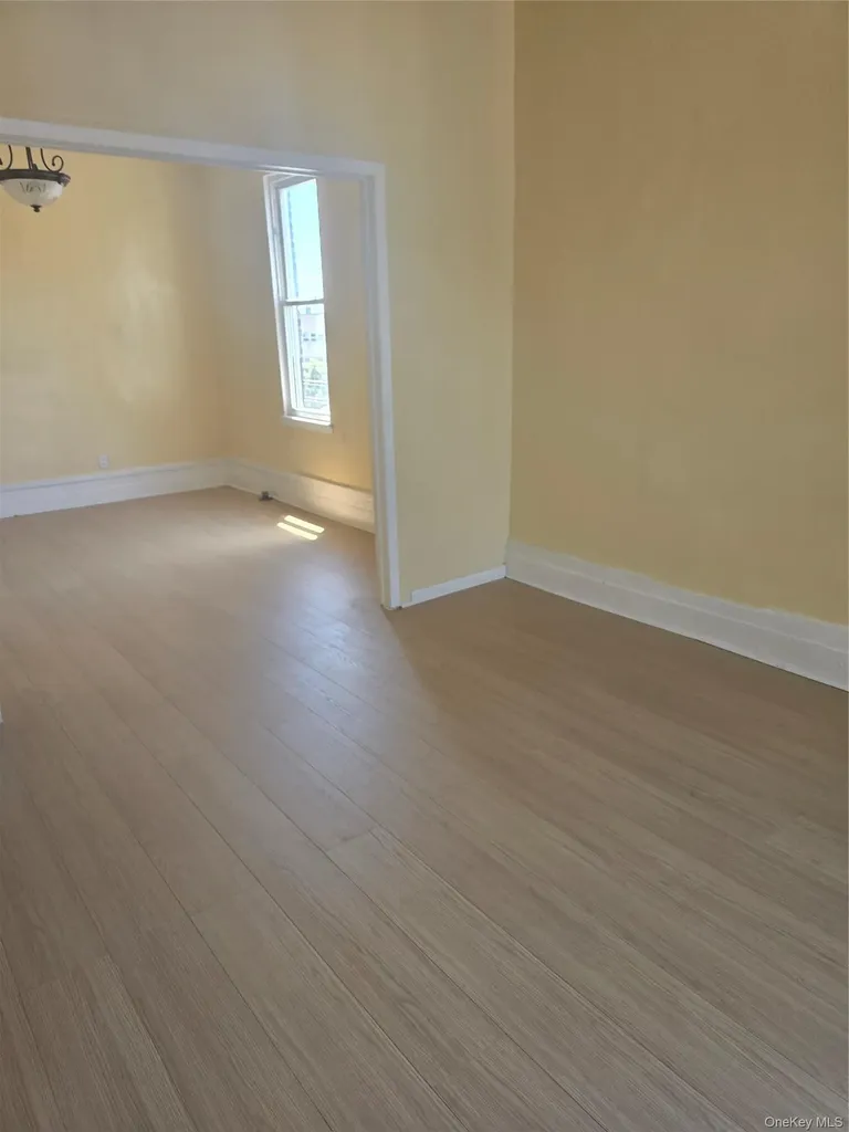1460 Bryant Avenue Bronx NY 10460