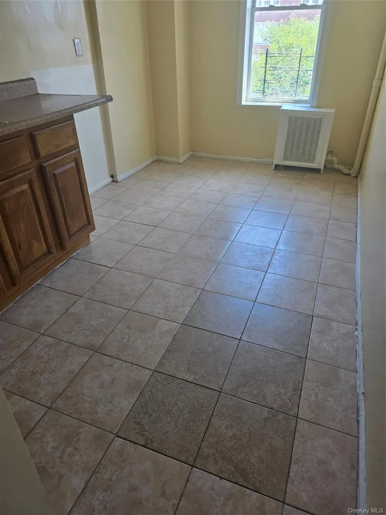 1460 Bryant Avenue Bronx NY 10460