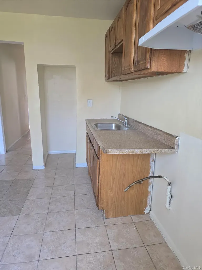 1460 Bryant Avenue Bronx NY 10460