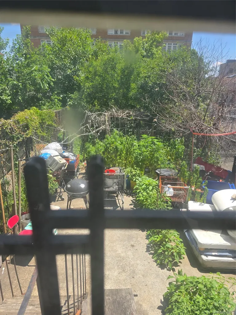 1460 Bryant Avenue Bronx NY 10460