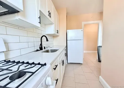 12 Chatsworth Avenue Larchmont NY 10538