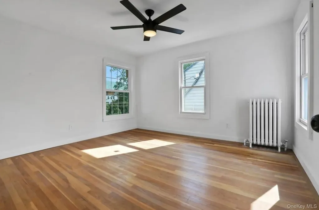 27 Tioronda Avenue Beacon NY 12508