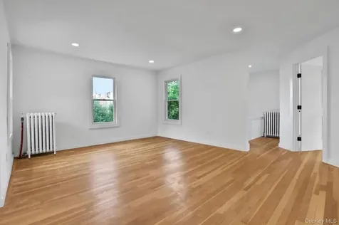 27 Tioronda Avenue Beacon NY 12508
