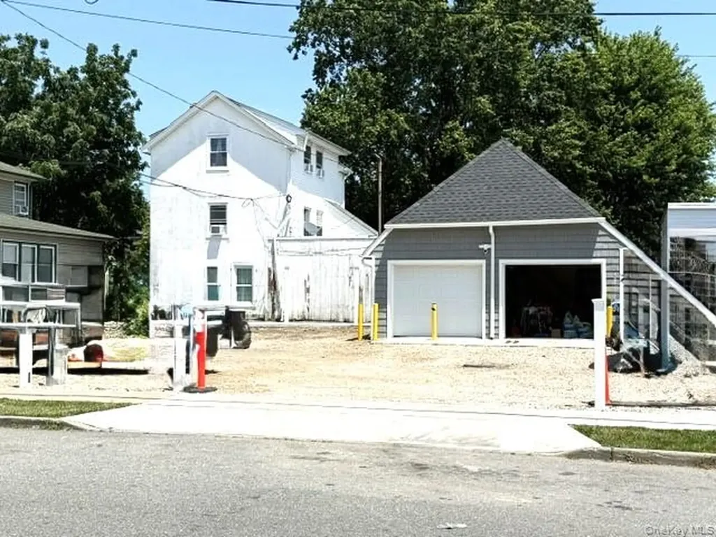 313 Hempstead Avenue West Hempstead NY 11552