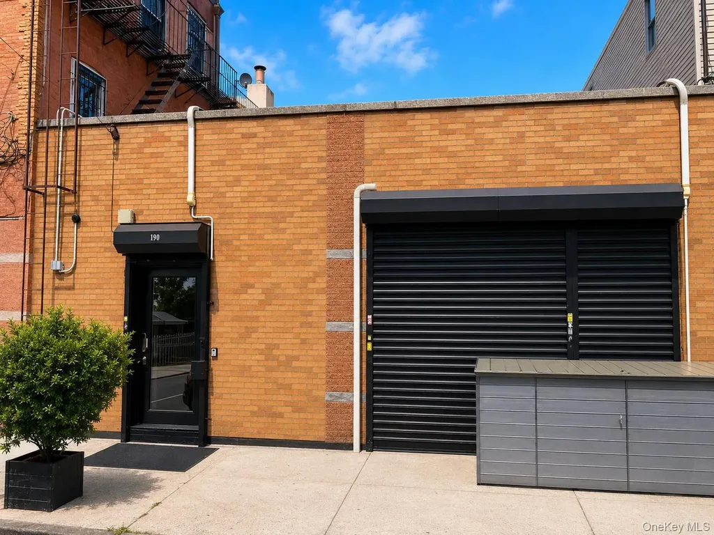 190 Milford Street Brooklyn NY 11208