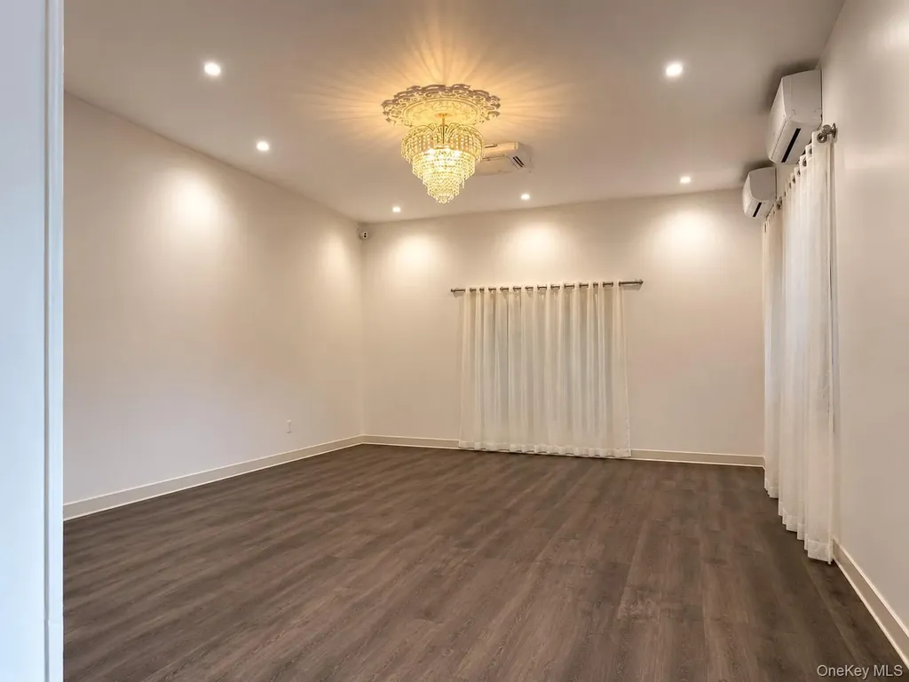 190 Milford Street Brooklyn NY 11208
