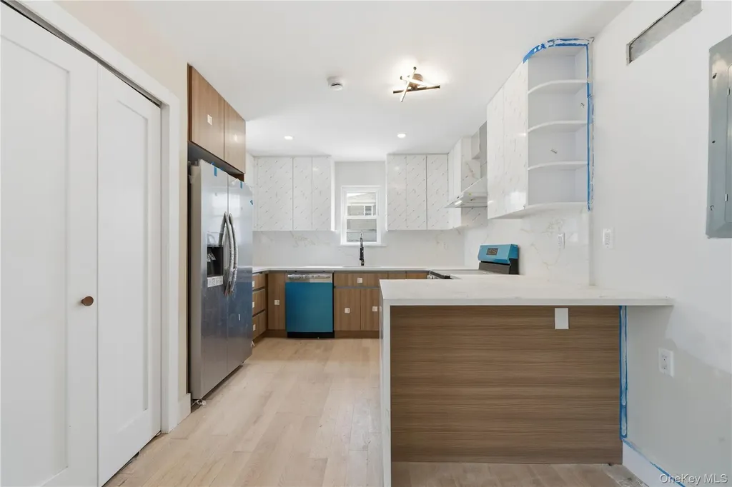 137-08 218th Street Laurelton NY 11413