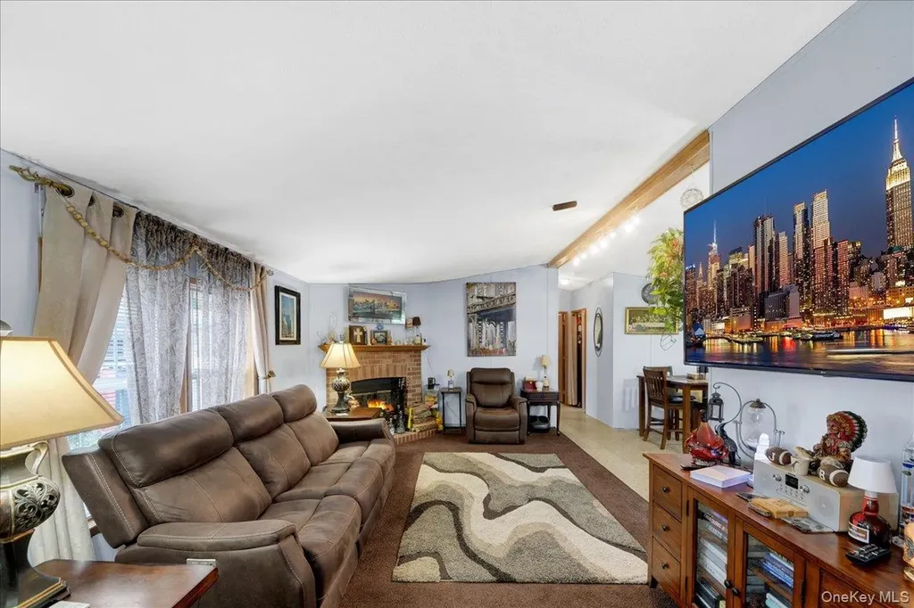 6 Hopf Nanuet NY 10954