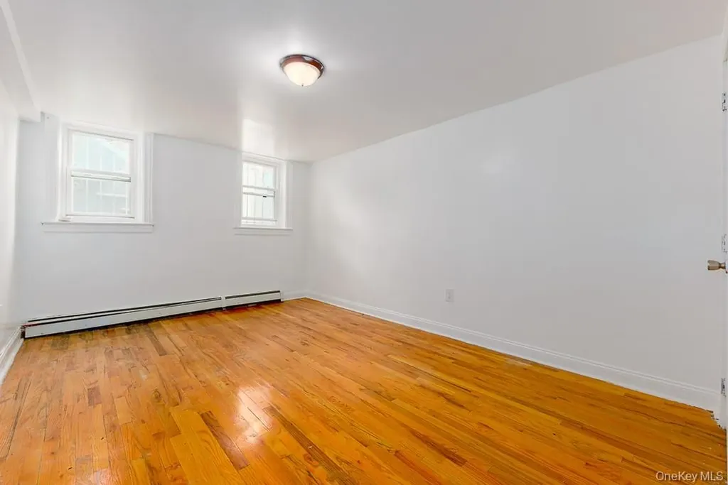 657 96th Street E Brooklyn NY 11236