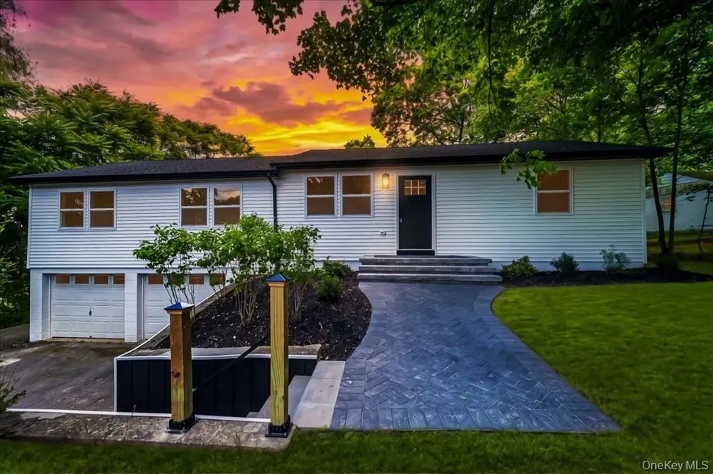 452 Vineyard Avenue Highland NY 12528