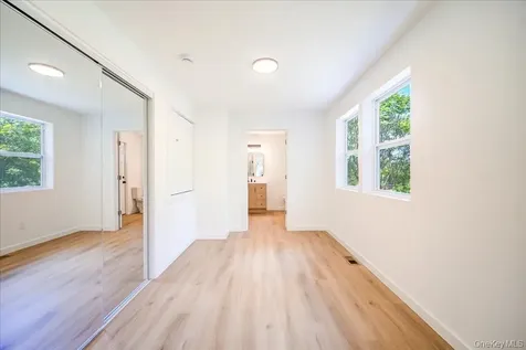 452 Vineyard Avenue Highland NY 12528