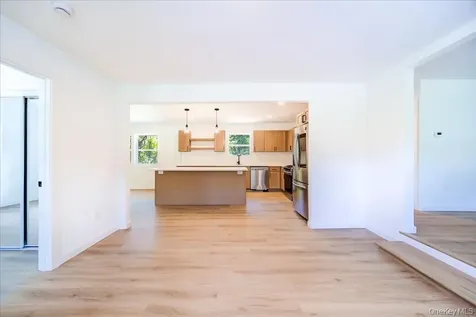 452 Vineyard Avenue Highland NY 12528