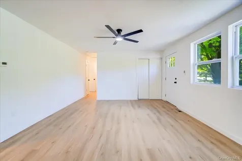 452 Vineyard Avenue Highland NY 12528