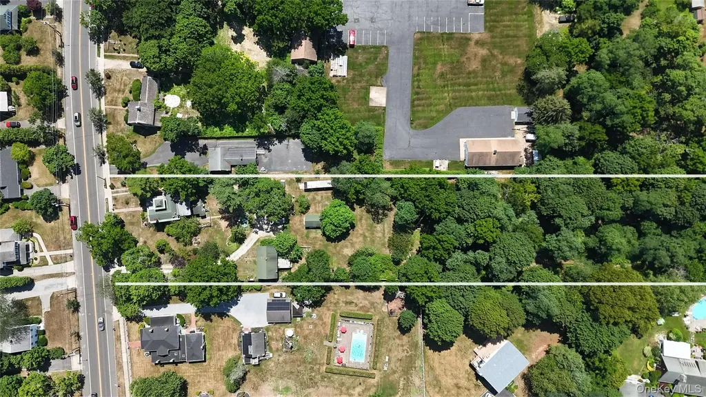 449 Montauk Highway East Moriches NY 11940