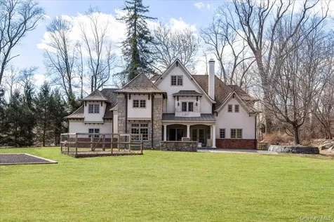 87 Harriman Road Irvington NY 10533