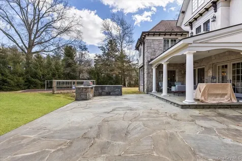 87 Harriman Road Irvington NY 10533