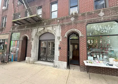 12 Chatsworth Avenue Larchmont NY 10538