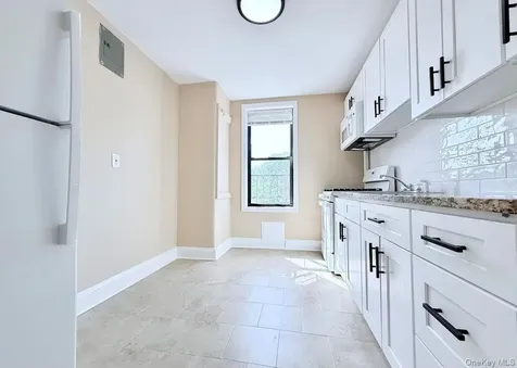 12 Chatsworth Avenue Larchmont NY 10538