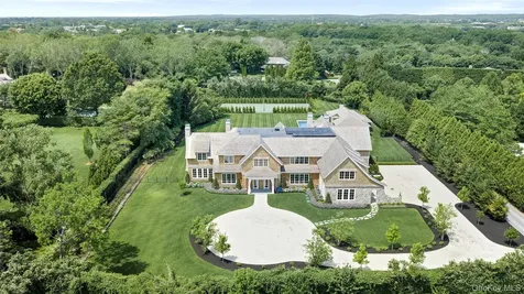 120 Halsey Lane Bridgehampton NY 11932