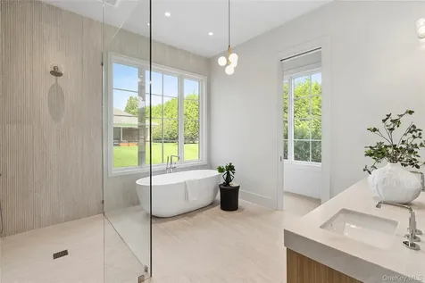 120 Halsey Lane Bridgehampton NY 11932