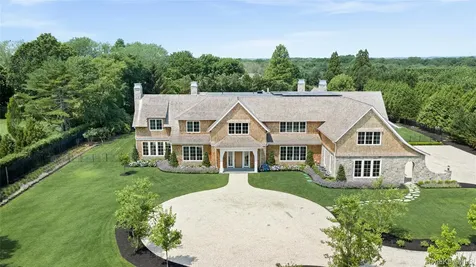 120 Halsey Lane Bridgehampton NY 11932