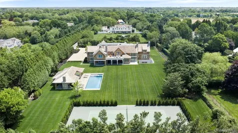 120 Halsey Lane Bridgehampton NY 11932