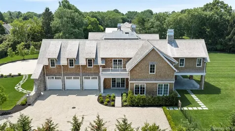 120 Halsey Lane Bridgehampton NY 11932