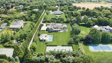 120 Halsey Lane Bridgehampton NY 11932
