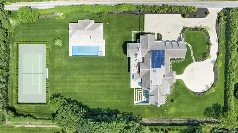 120 Halsey Lane Bridgehampton NY 11932