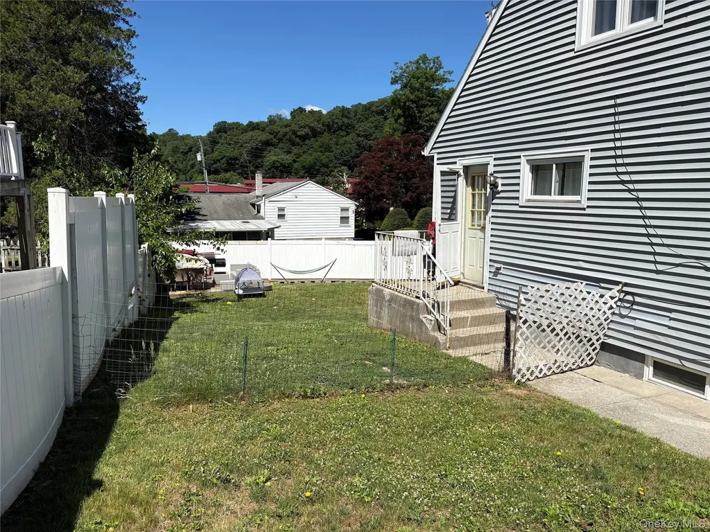 21 Washington Place White Plains NY 10603