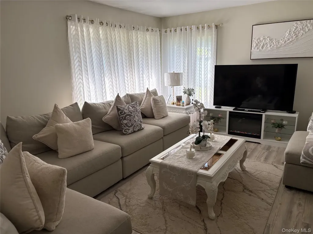 21 Washington Place White Plains NY 10603