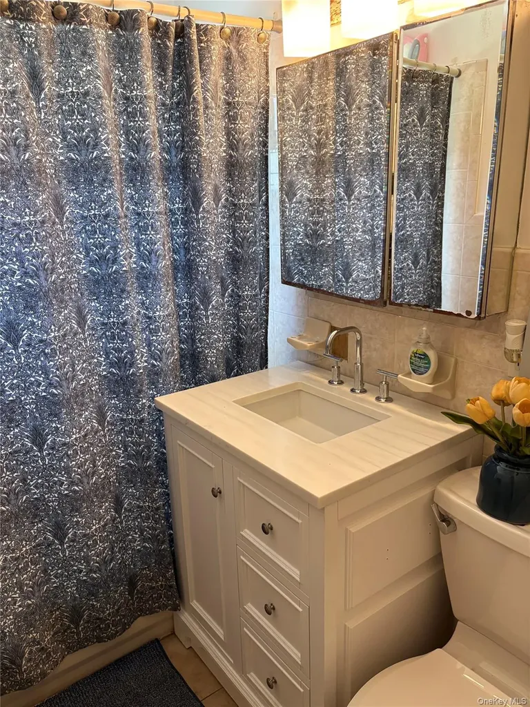 21 Washington Place White Plains NY 10603