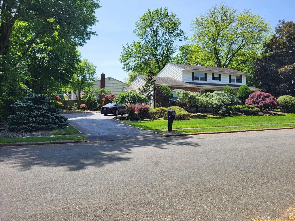 4 Behrendt Drive Pearl River NY 10965