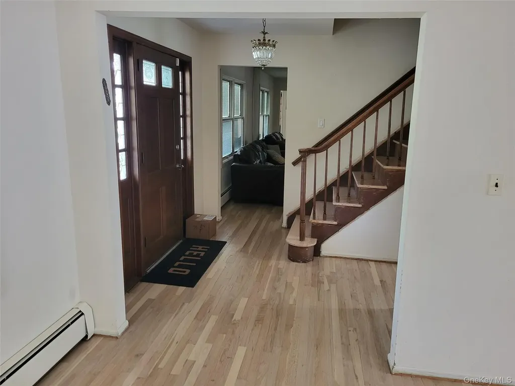 4 Behrendt Drive Pearl River NY 10965