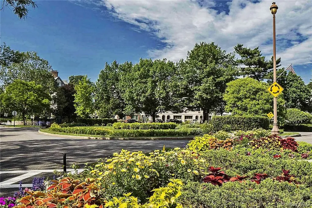 1 Cedar Street Bronxville NY 10708