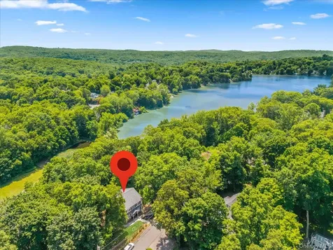 361 Lake Drive Lake Peekskill NY 10537
