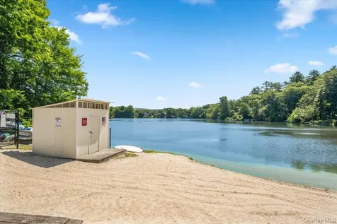 361 Lake Drive Lake Peekskill NY 10537