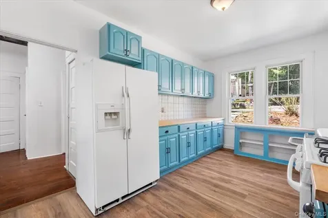 361 Lake Drive Lake Peekskill NY 10537