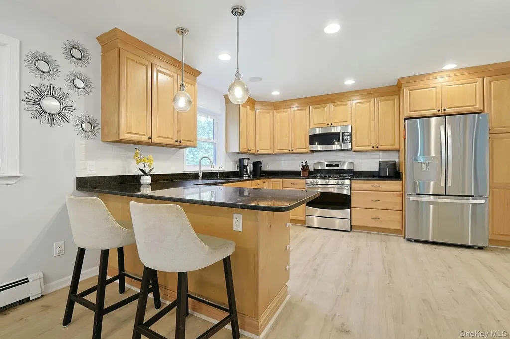 10 Pepperill Court New City NY 10956