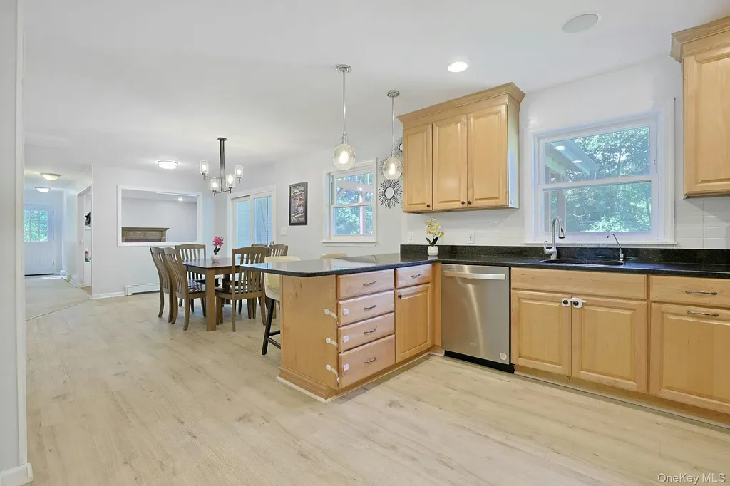 10 Pepperill Court New City NY 10956