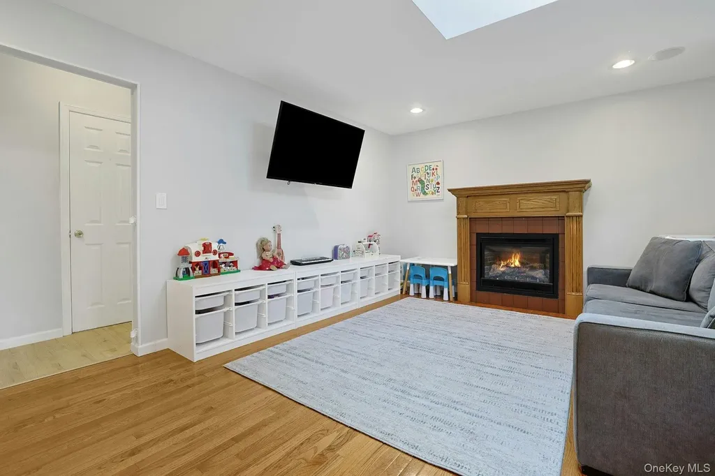 10 Pepperill Court New City NY 10956