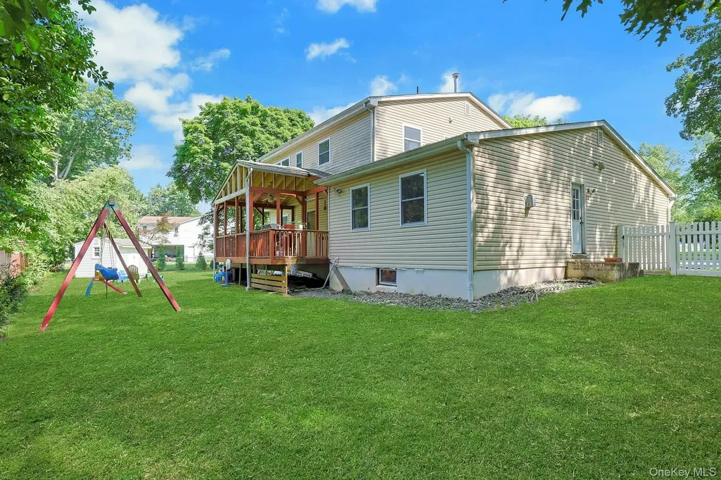 10 Pepperill Court New City NY 10956