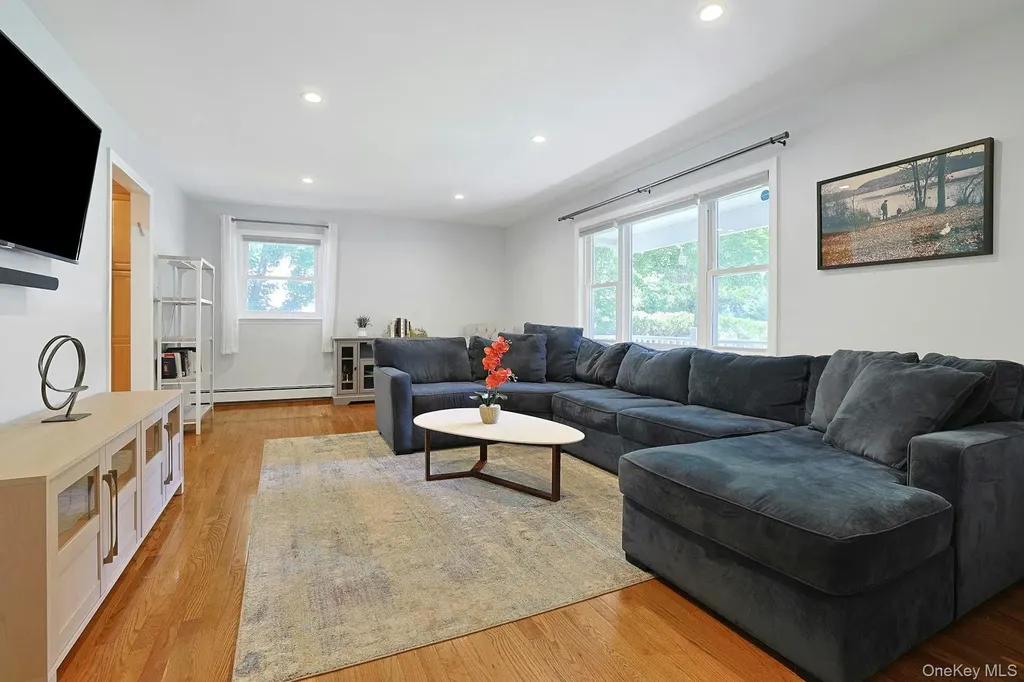 10 Pepperill Court New City NY 10956