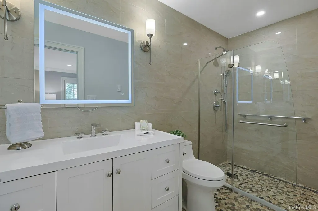 250 Evandale Road Scarsdale NY 10583