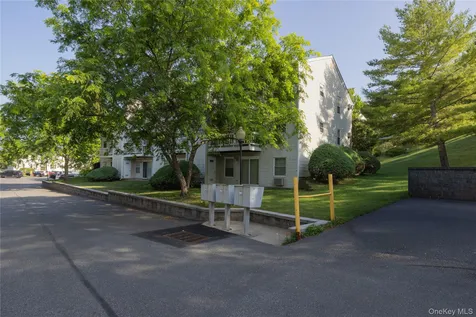 27 Lexington Hill Harriman NY 10926