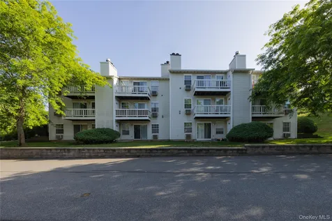 27 Lexington Hill Harriman NY 10926